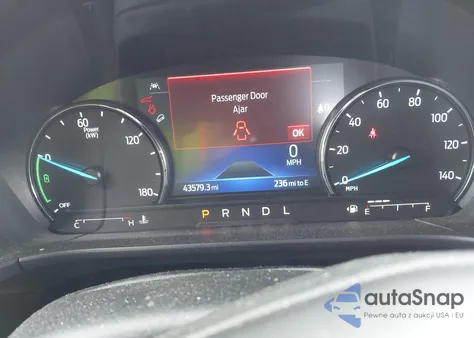 2021 Ford Escape Se Hybrid z USA, uszkodzony, nr VIN 1FMCU0BZ3MUB23654